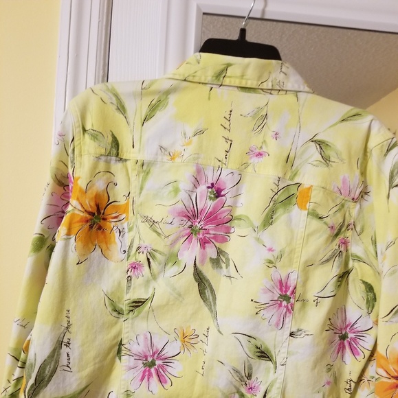 Ladies Spring Jacket - Picture 3 of 3